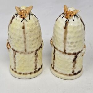 Norcrest MCM 1950s Honey Bees Hive Salt & Pepper Shakers Ceramic Farmhouse Japan